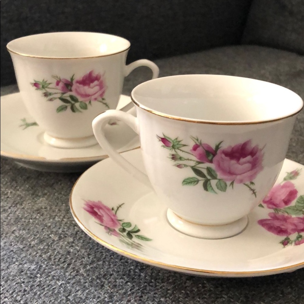 Set of vintage teacups / espresso cups